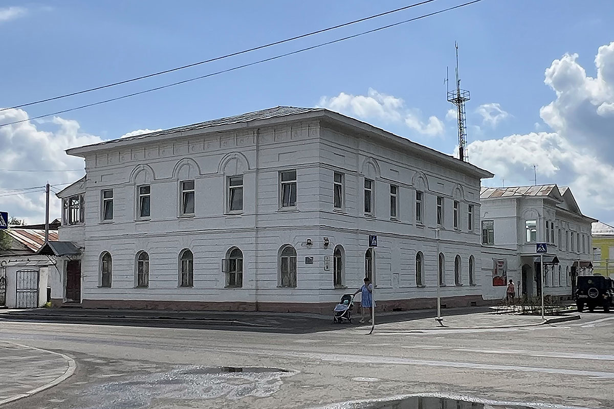 Здание в г. Кириллов, Вологодская область